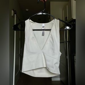 Urban Outfitters ‘Out From Under Hailey Seamless Plunge Bra Top’ White, Small